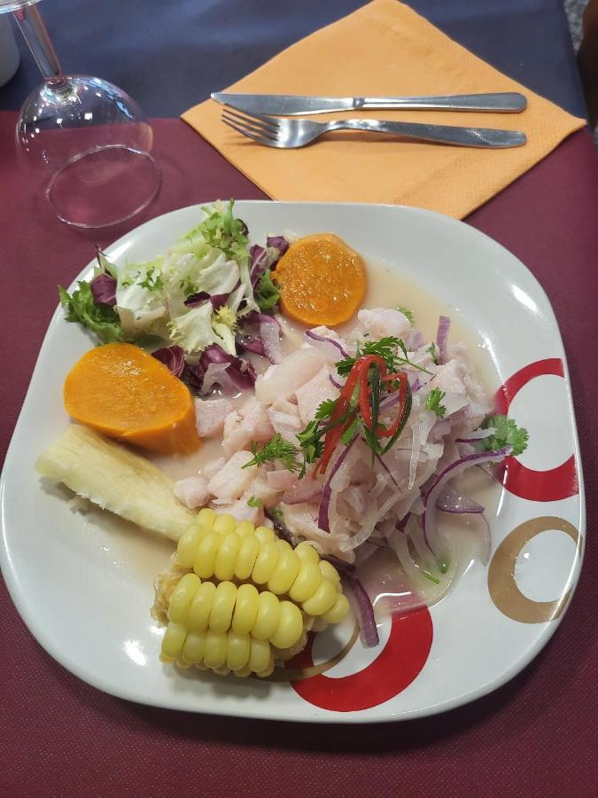 Alberg Restaurant Bellavista Santa Pau Kültér fotó